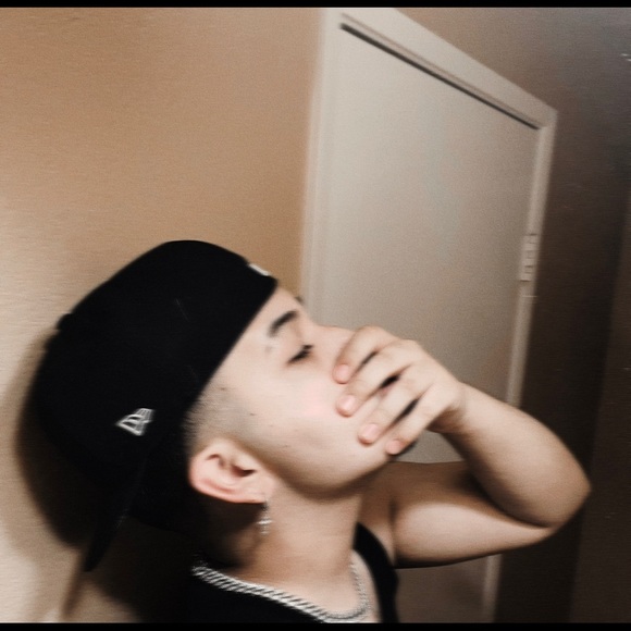 Meet your Posher, Christopher - Picture 1 of 1